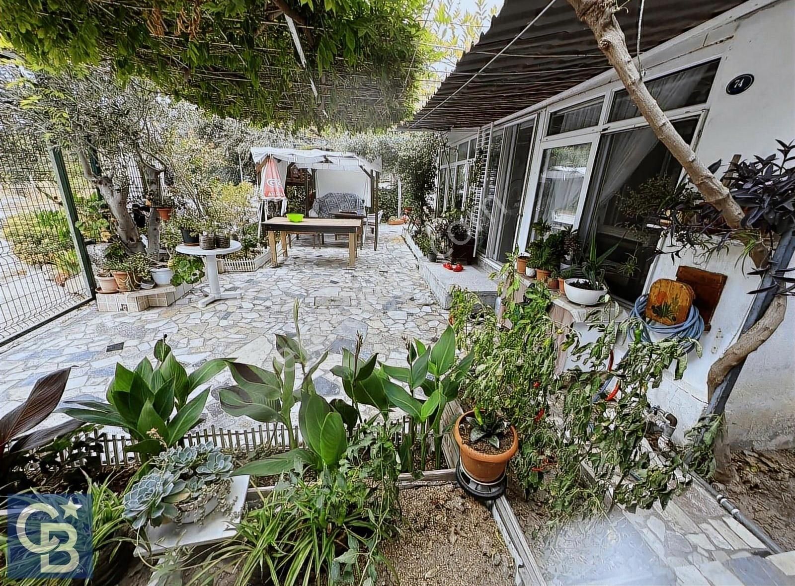 Muhteşem Bahçeli Şakran İncirlikte Tripleks Villa - Görsel 19