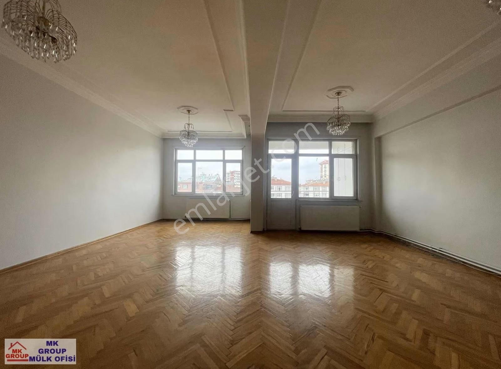 Sivas Caddesi Üzerinde Geniş Oturumlu 2+1 Kiralık Daire - Görsel 3