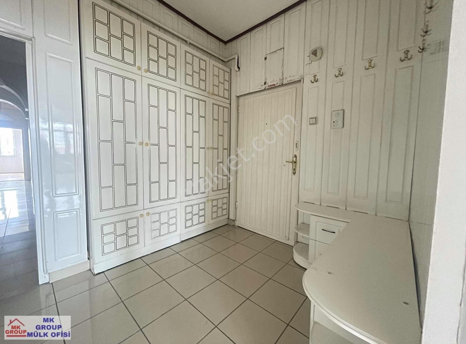 Sivas Caddesi Üzerinde Geniş Oturumlu 2+1 Kiralık Daire - Görsel 2