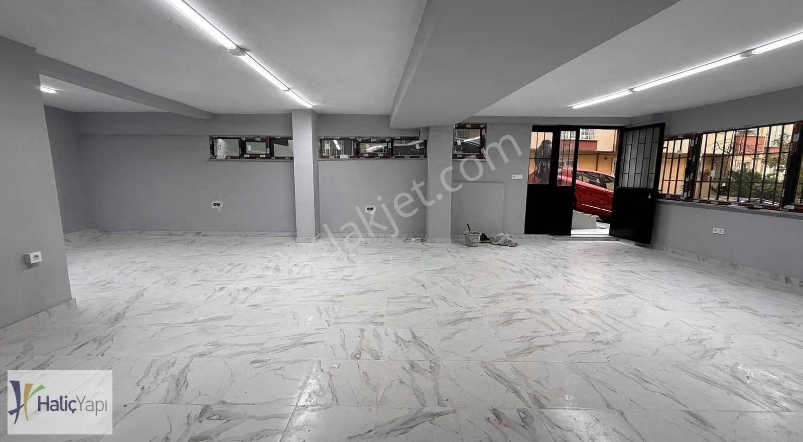 Gürselde Tempo Otel Yanı Giriş Masrafsız Kiralık Dükkan - Görsel 7
