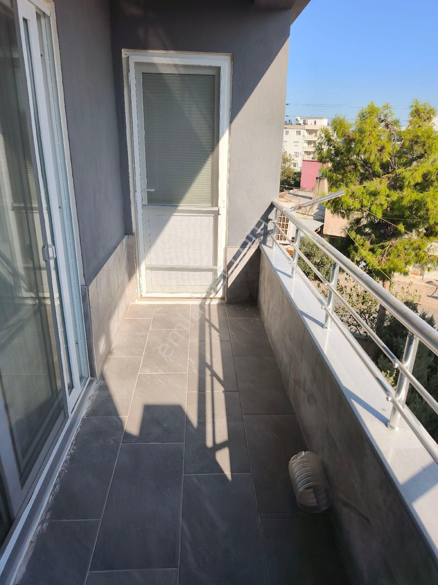 Kiralık Eşyalı 60 M2 1+1 Ev . 2 Yaşında 2. Kat Asansörlü - Görsel 7