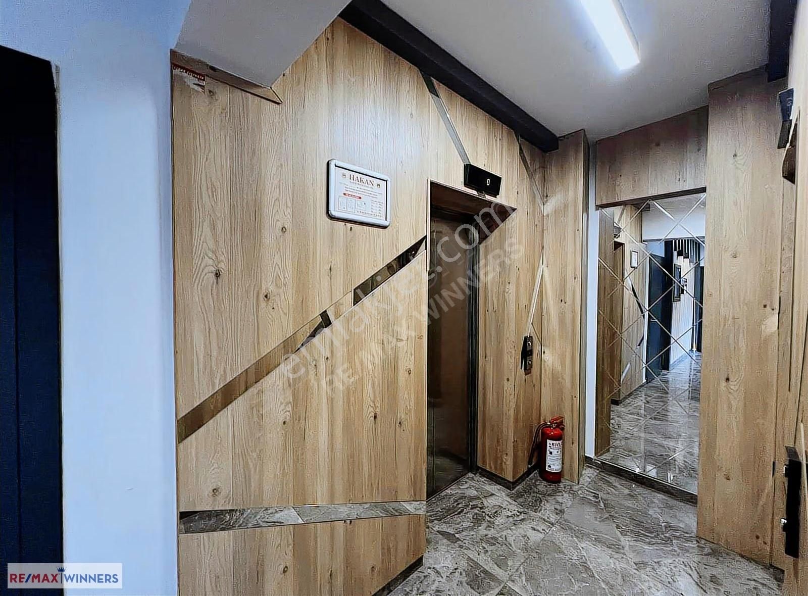 Ekpa 1207 Sitesinde Ara Kat Havuz Cepheli 1+1 - Görsel 9