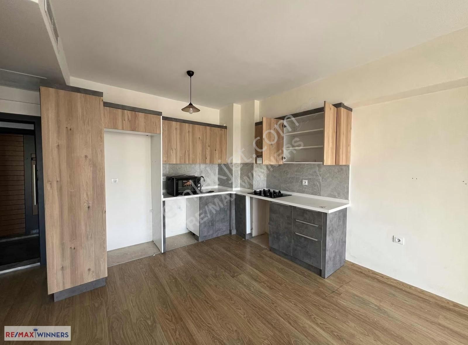 Ekpa 1207 Sitesinde Ara Kat Havuz Cepheli 1+1 - Görsel 31