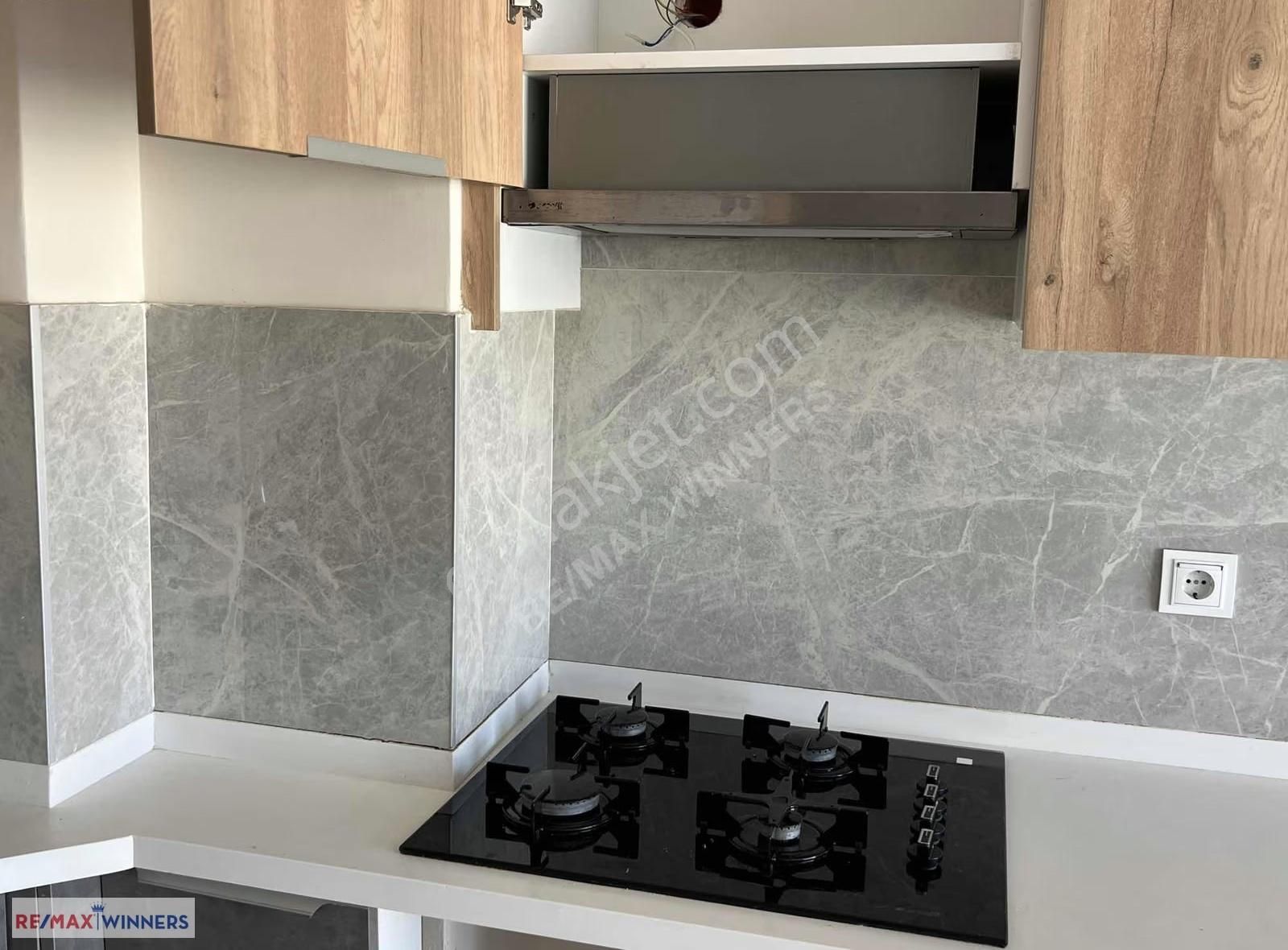 Ekpa 1207 Sitesinde Ara Kat Havuz Cepheli 1+1 - Görsel 37