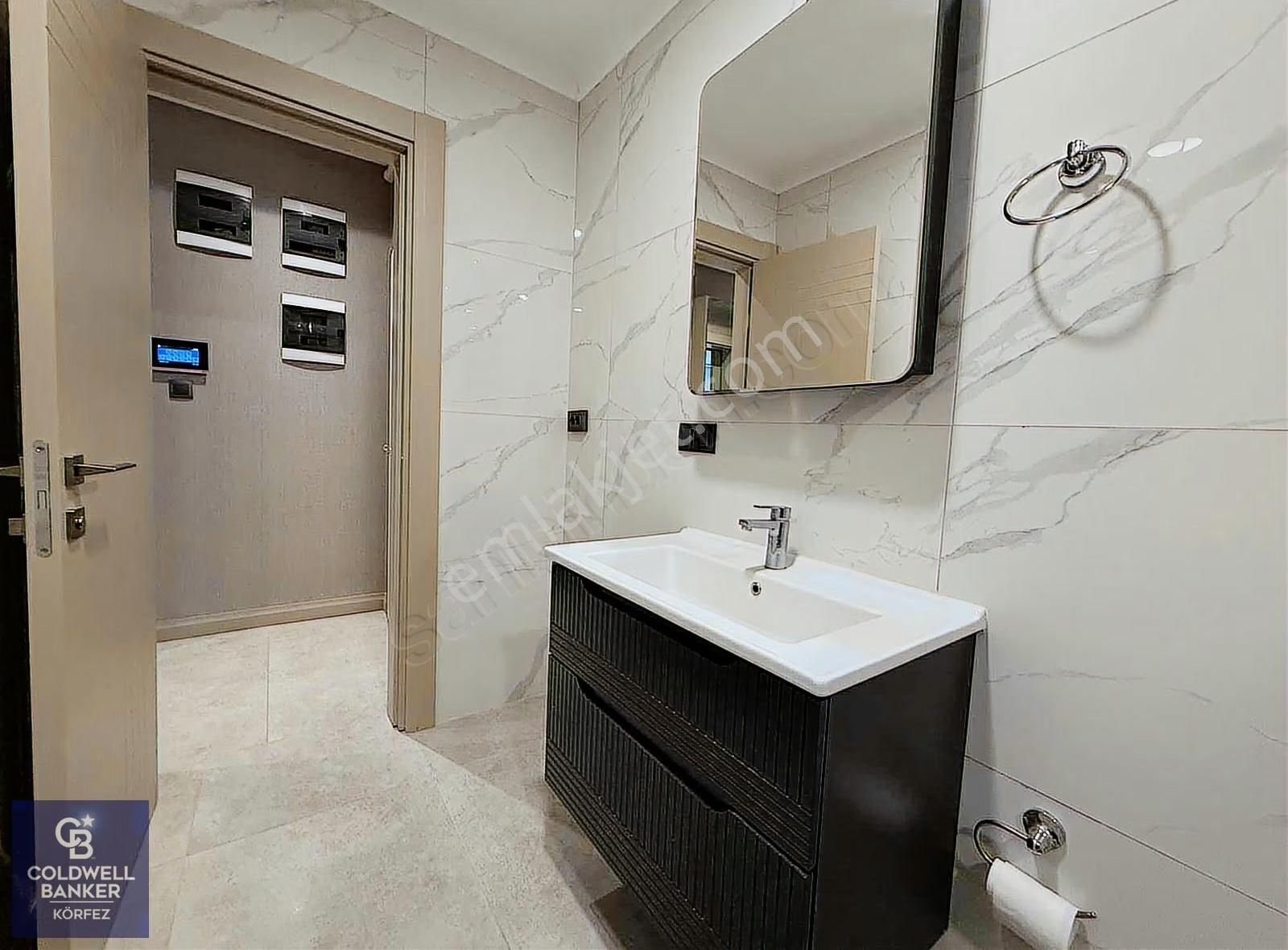 Burhaniye Cadde Ören Sitesinde Kiralık 1+1 Daire - Görsel 23