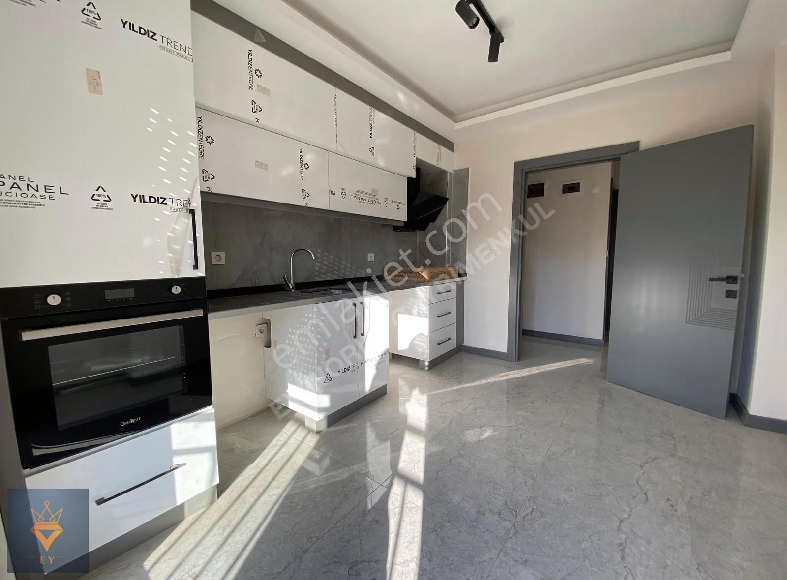 Varsak Demirel'de Tramvaya 1 Parslel 3+1 Katta Sıfır Daire - Görsel 13