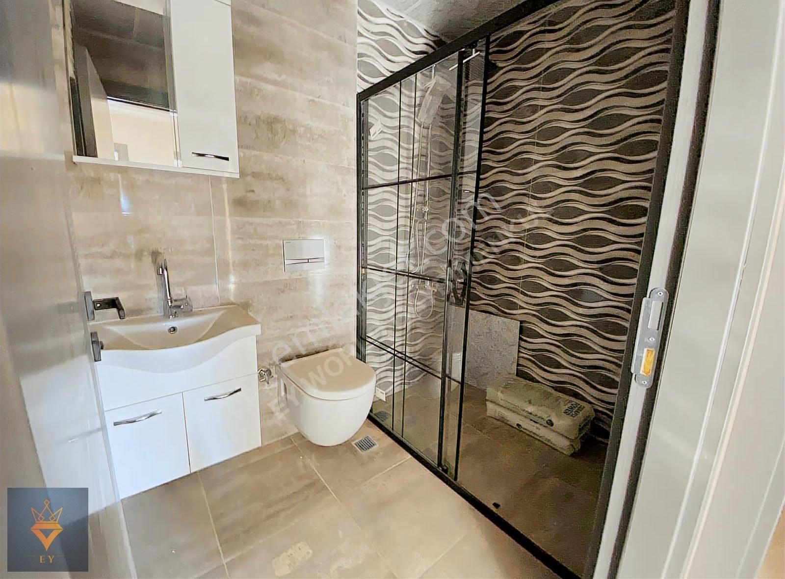 Varsak Demirel'de Tramvaya 1 Parslel 3+1 Katta Sıfır Daire - Görsel 7