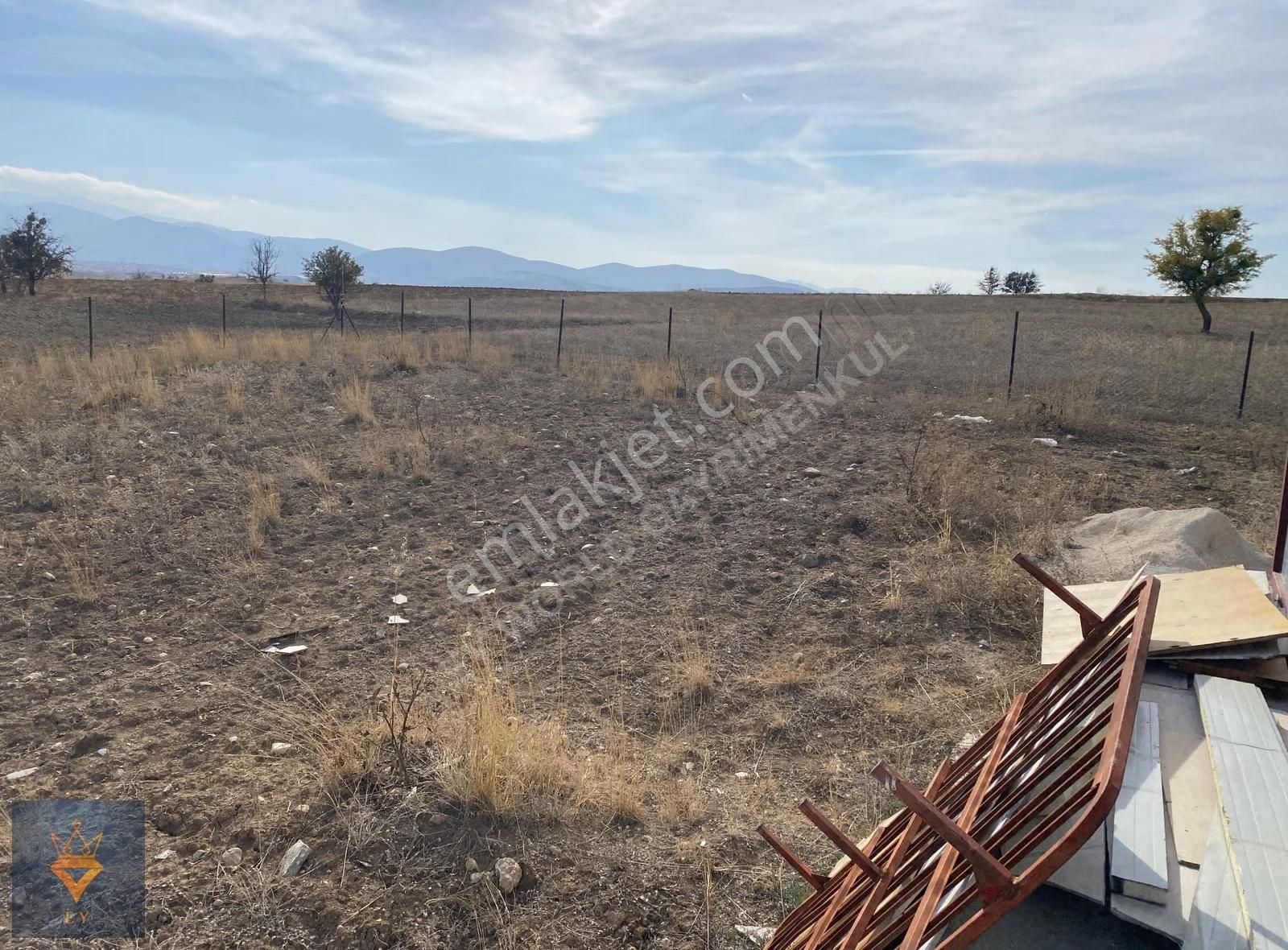 Elmalı Bozhüyük'de İçersinde Konteyner Olan Hobi Bahçesi - Görsel 13