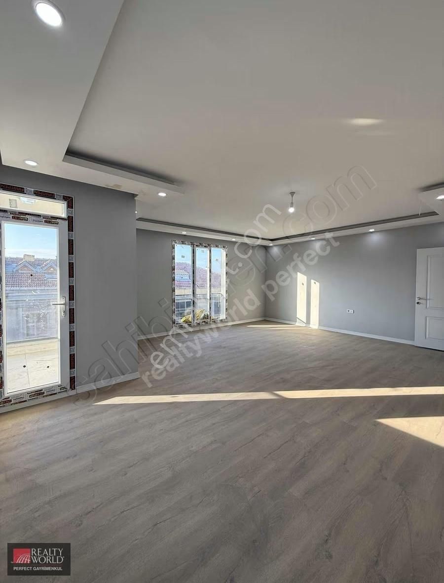 Deniz Köşklerde Yeni Binada Deniz Manzaralı Fırsat Dublex Daire - Görsel 30