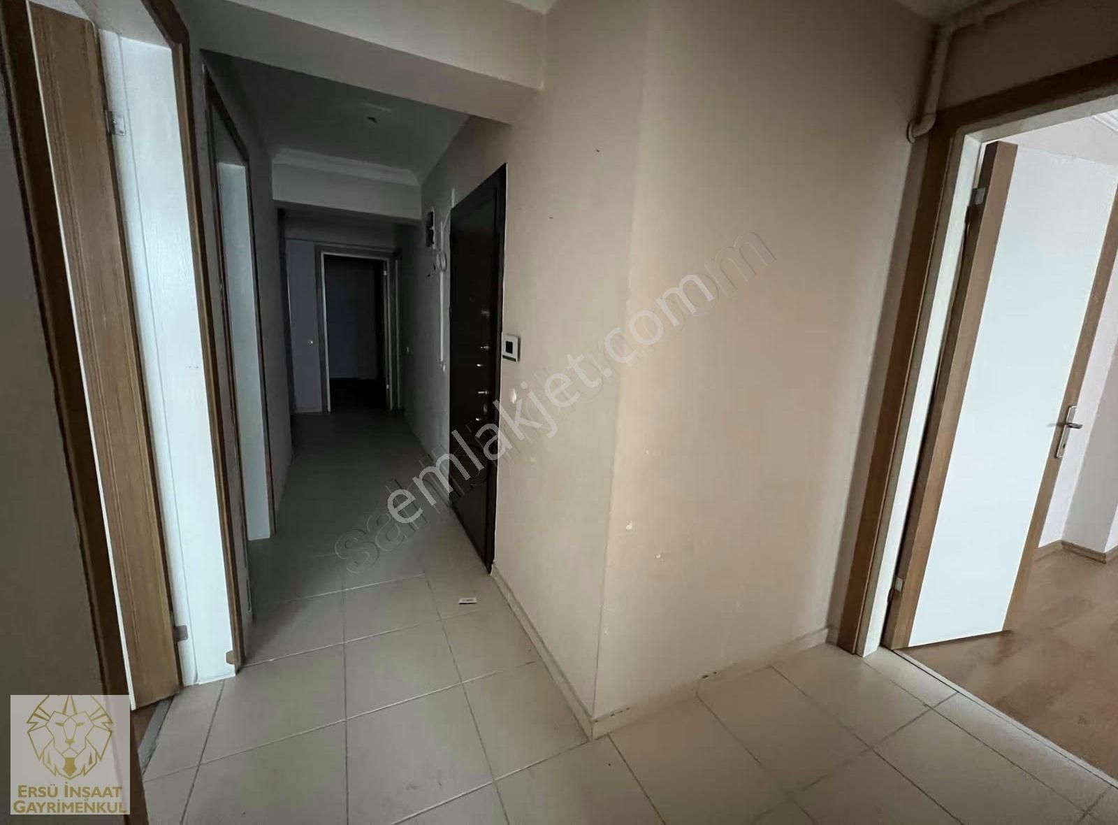 Ersü'den 3+1 Yeni Bina Doğalgazlı Otoparklı Asansörlü Arakat - Görsel 11