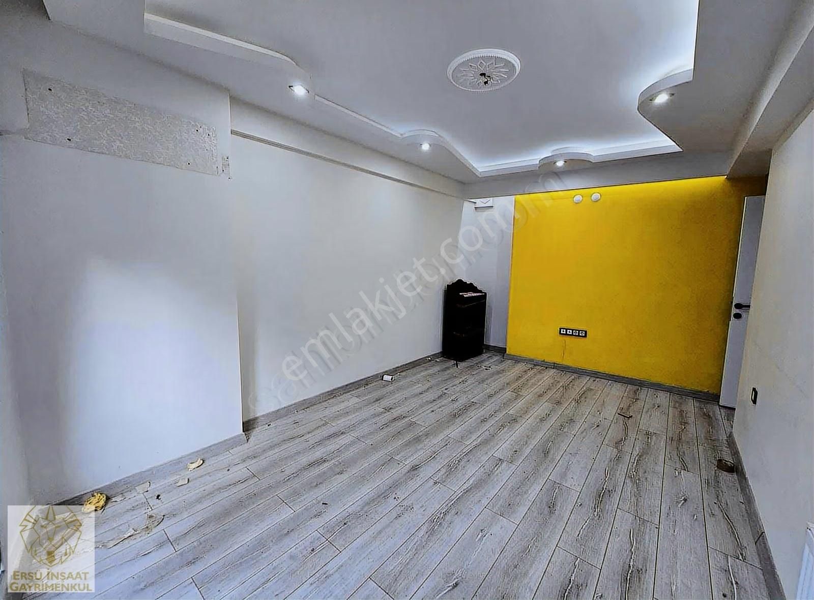 Ersü'den 3+1 Yeni Bina Cadde Yakını Doğalgazlı Otoparklı Daire - Görsel 2