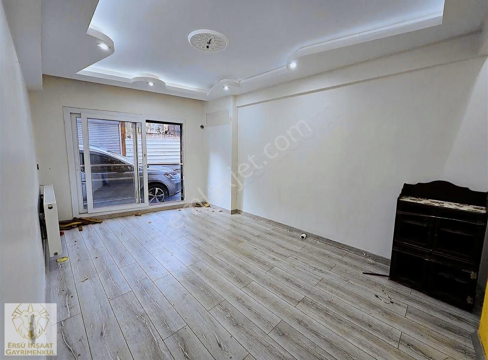 Ersü'den 3+1 Yeni Bina Cadde Yakını Doğalgazlı Otoparklı Daire