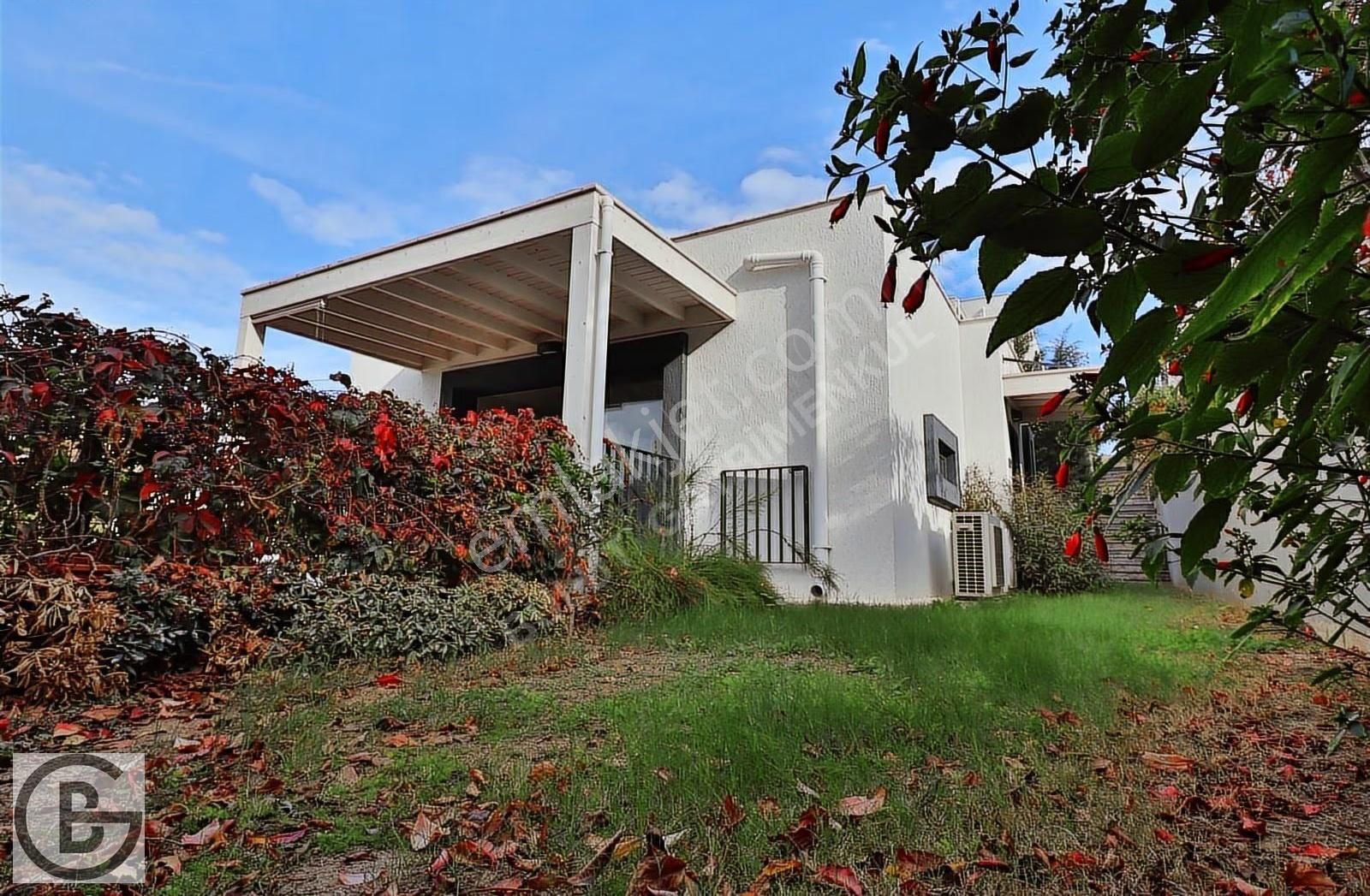 Bodrum Merkez I Üst Kat I Çarşıya Yakın I Otoparklı I Bahçeli