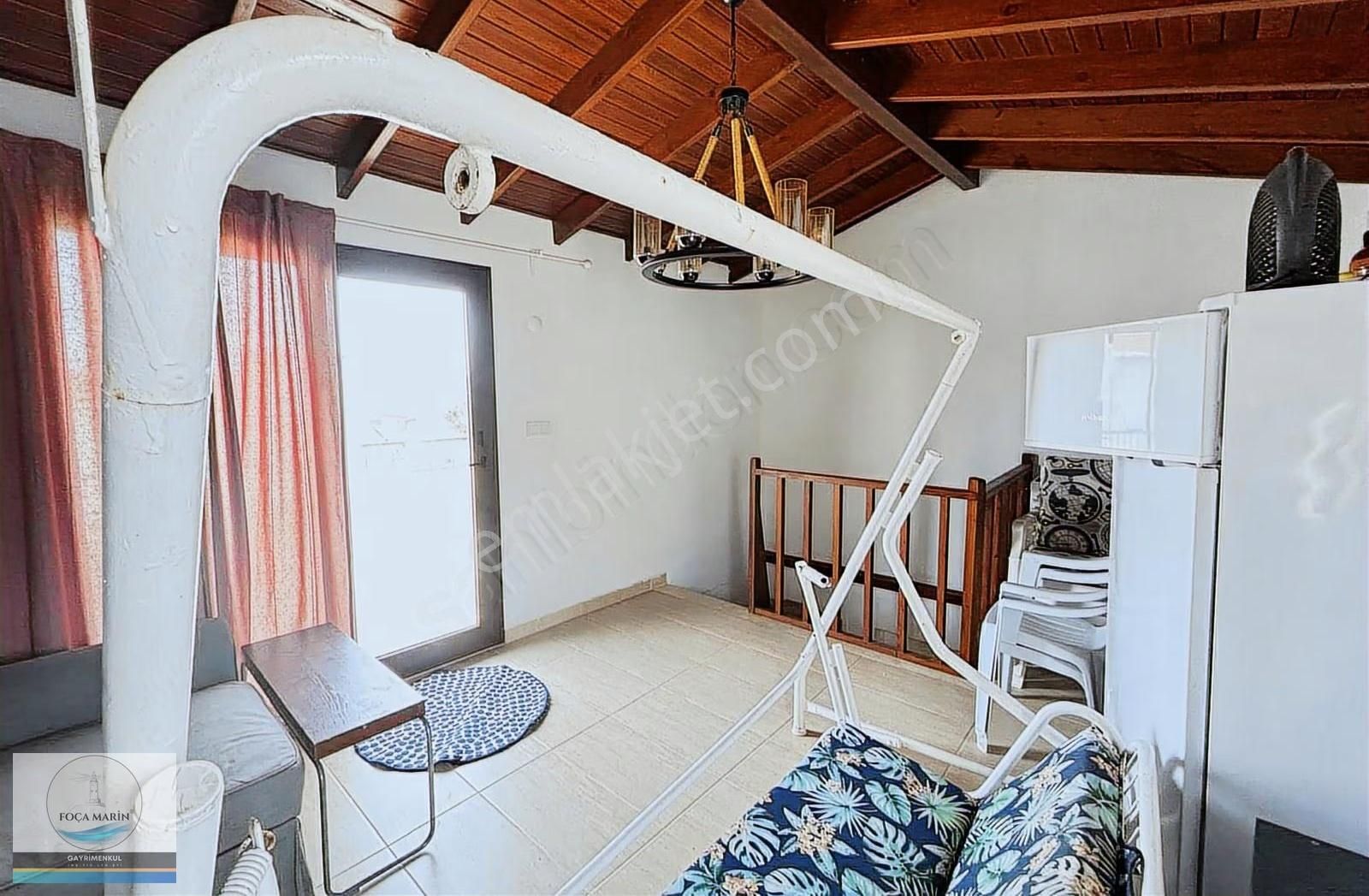 Yenifoça Burunucu'nda Denize 140 Mt Mesafede 4+1 Tripleks Villa - Görsel 5