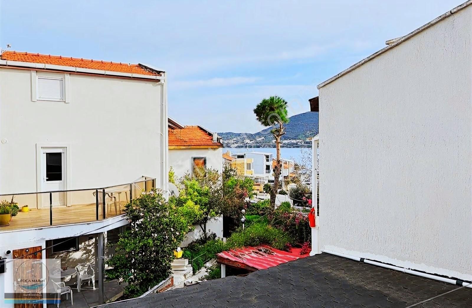 Yenifoça Burunucu'nda Denize 140 Mt Mesafede 4+1 Tripleks Villa - Görsel 30