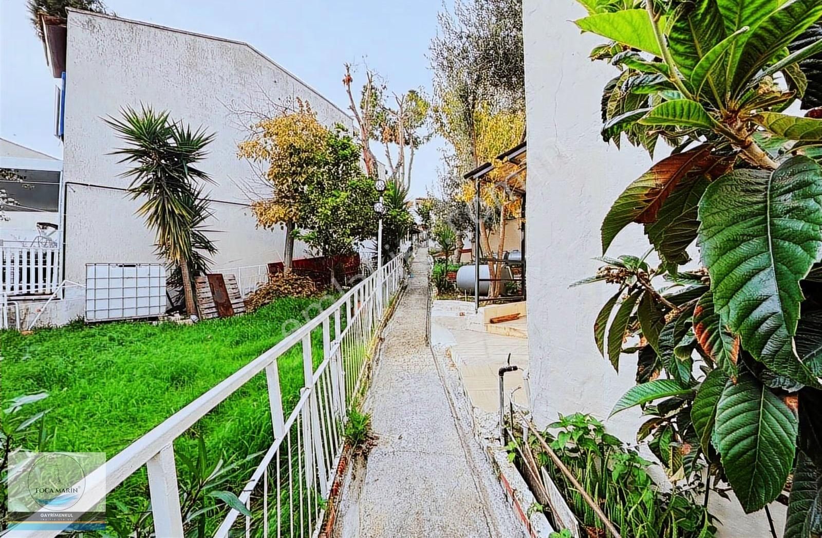 Yenifoça Burunucu'nda Denize 140 Mt Mesafede 4+1 Tripleks Villa - Görsel 20