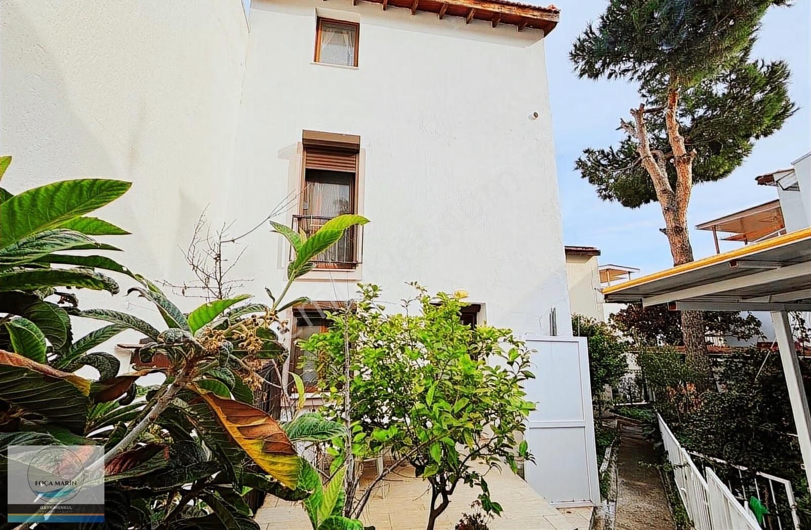 Yenifoça Burunucu'nda Denize 140 Mt Mesafede 4+1 Tripleks Villa - Görsel 7