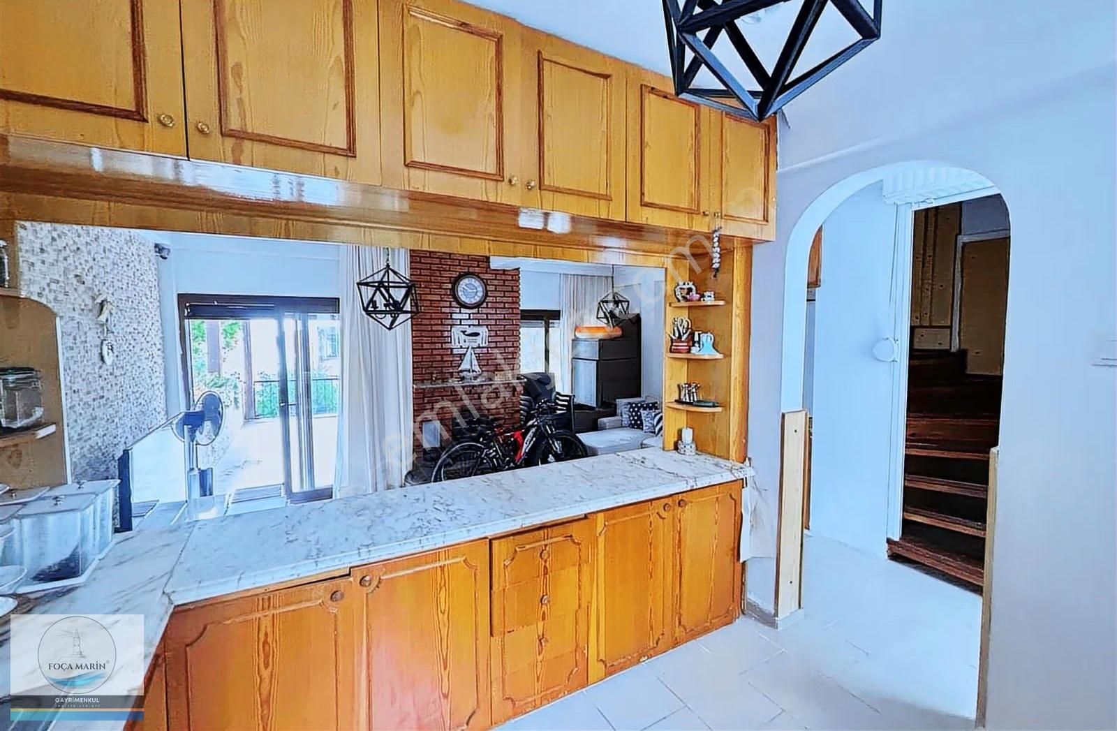 Yenifoça Burunucu'nda Denize 140 Mt Mesafede 4+1 Tripleks Villa - Görsel 12