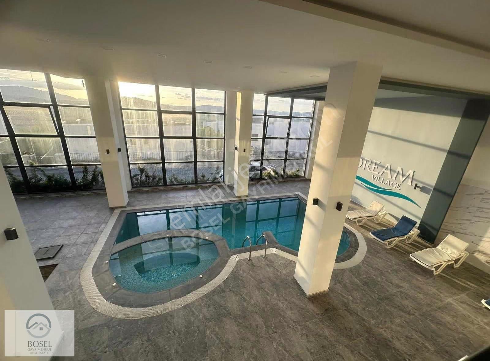 Dream Village Dörttepe De Satılık 3+1 Villa - Görsel 24