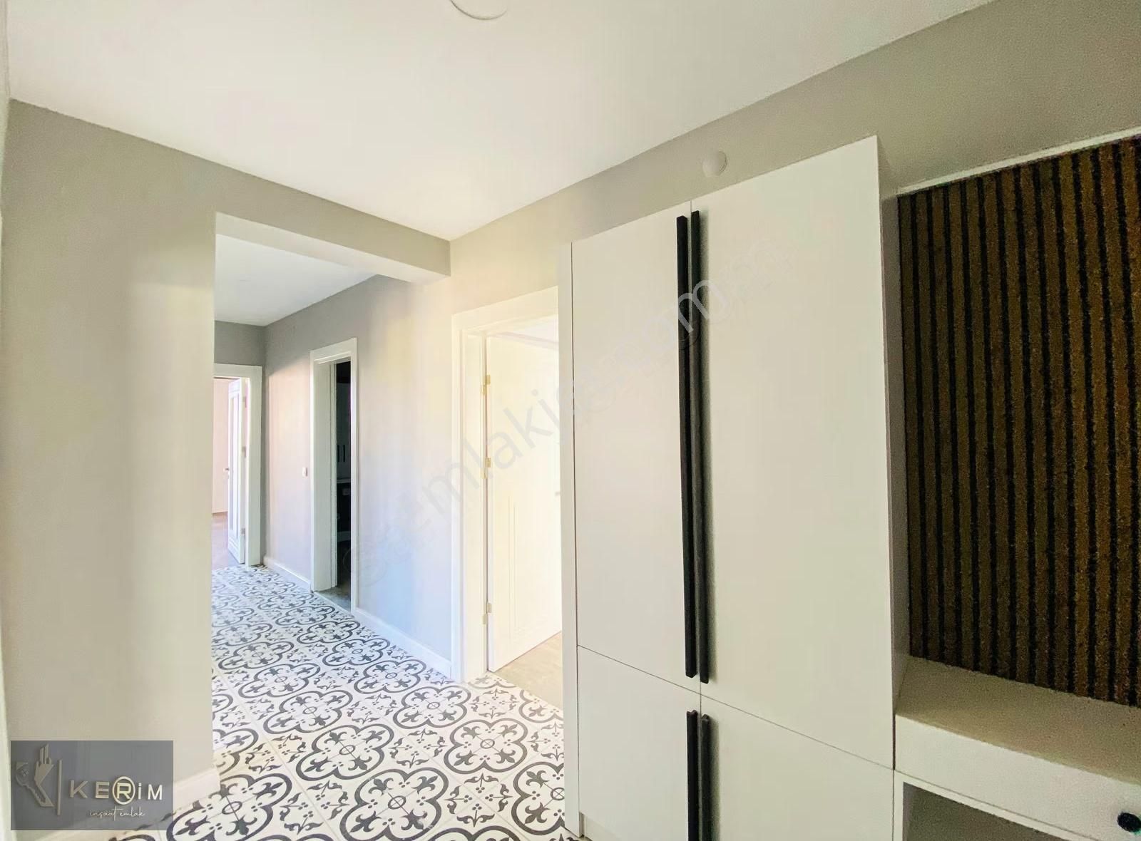 Kerim'den Küçükkuyu Satılık 160m² Denize 100m 3+1 Devasa Daire - Görsel 7