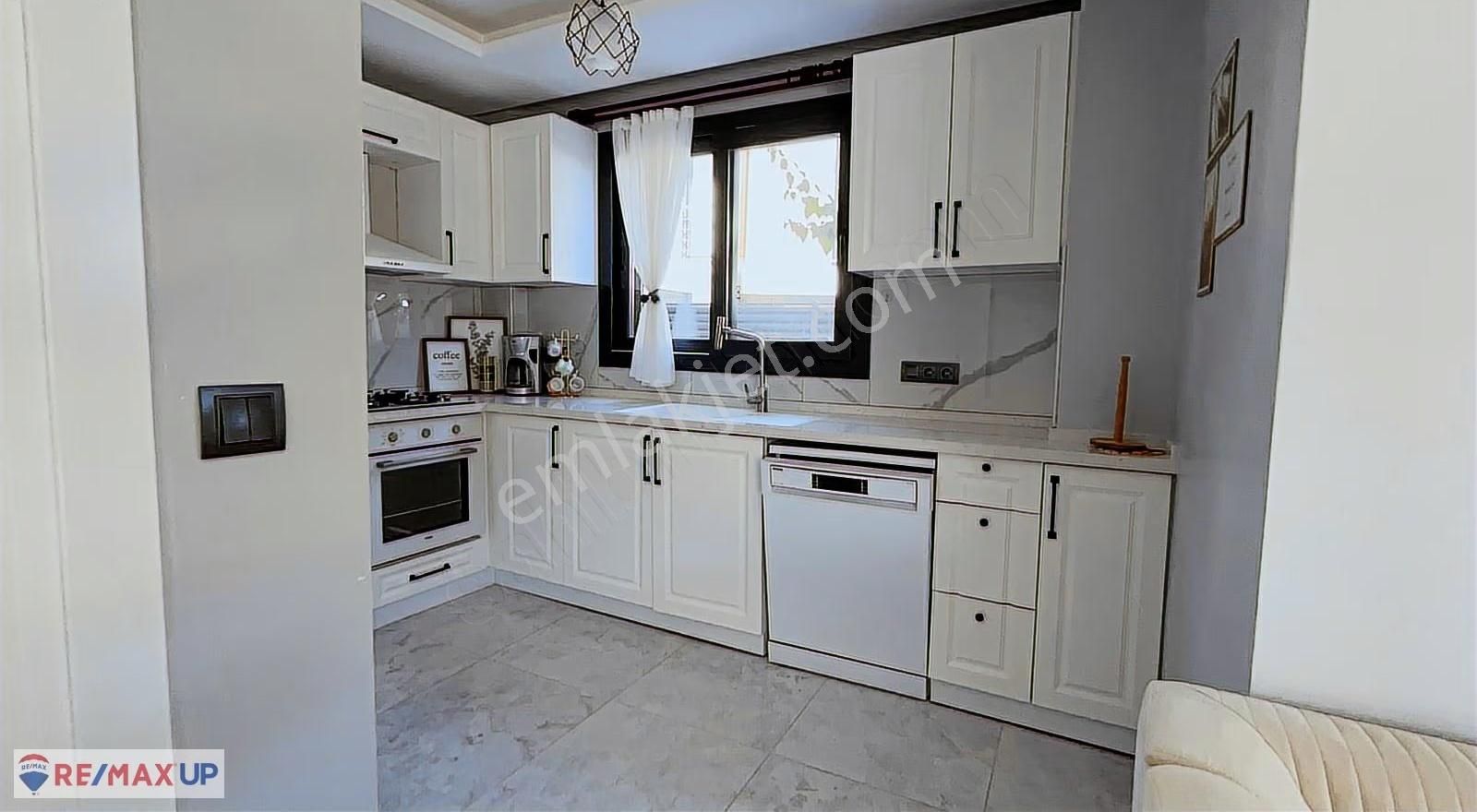 Karaburun Saip'te Deniz Manzaralı Kiralık Villa - Görsel 28