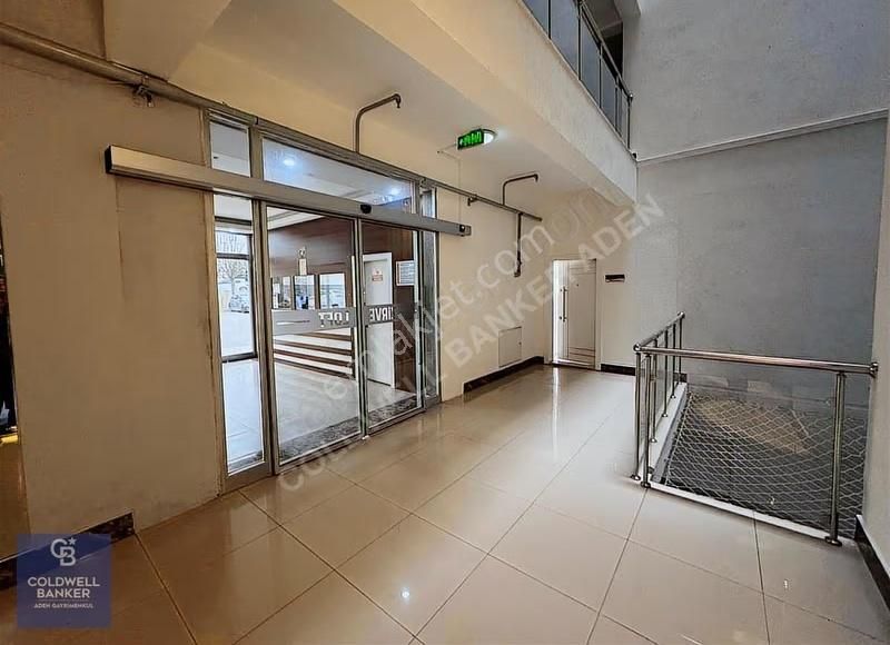 Eryaman'da/panoramik Manzaralı/otoparklı Yatırımlık/eşyalı 1+0 - Görsel 6