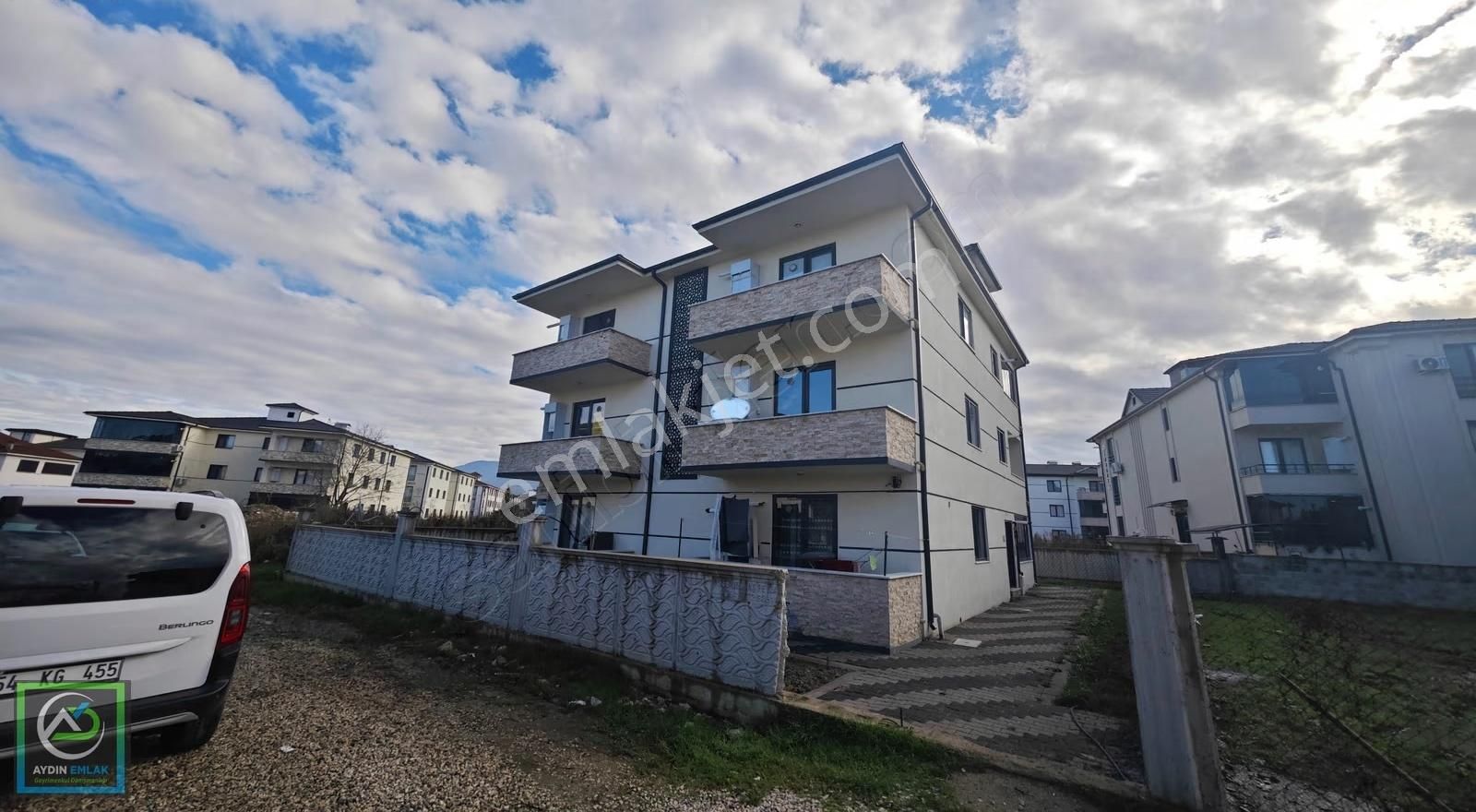 Aydın Emlak'tan Kiralık 1+1 Daire 3.kat Yeni Mah.akyazı - Görsel 17