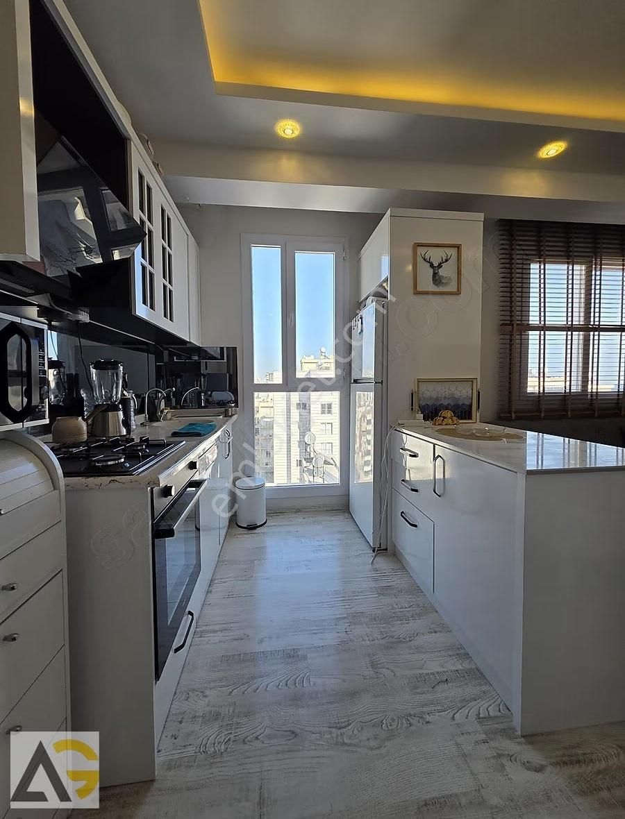 Auradan Mezitli Akdeniz Mah. Eşyalı Satılık 2+1 Daire - Görsel 12