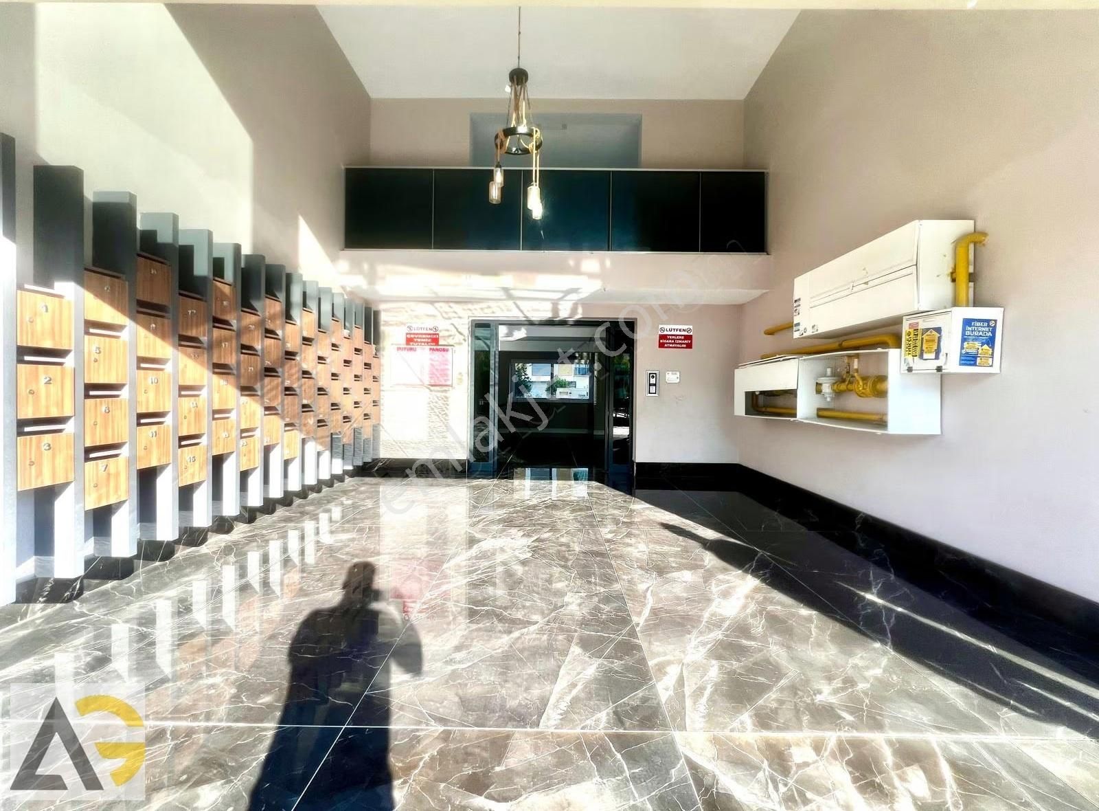 Auradan Mersin Tecede Kiralık 2+1 Eşyalı Daire - Görsel 3