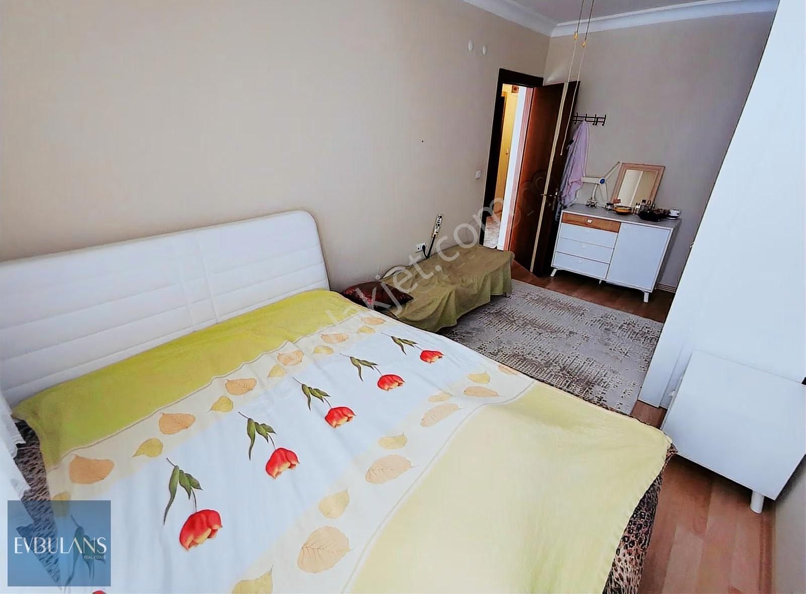 Şemikler İzban Yanı Ara Kat 8 Yaşında Bina Kapalı Mutfak 2+1 - Görsel 17