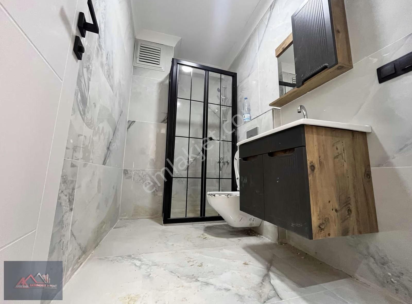 Gebze Tren İstasyonuna Yakın Asansörlü Lüks Yapım 2+1 Daire - Görsel 10