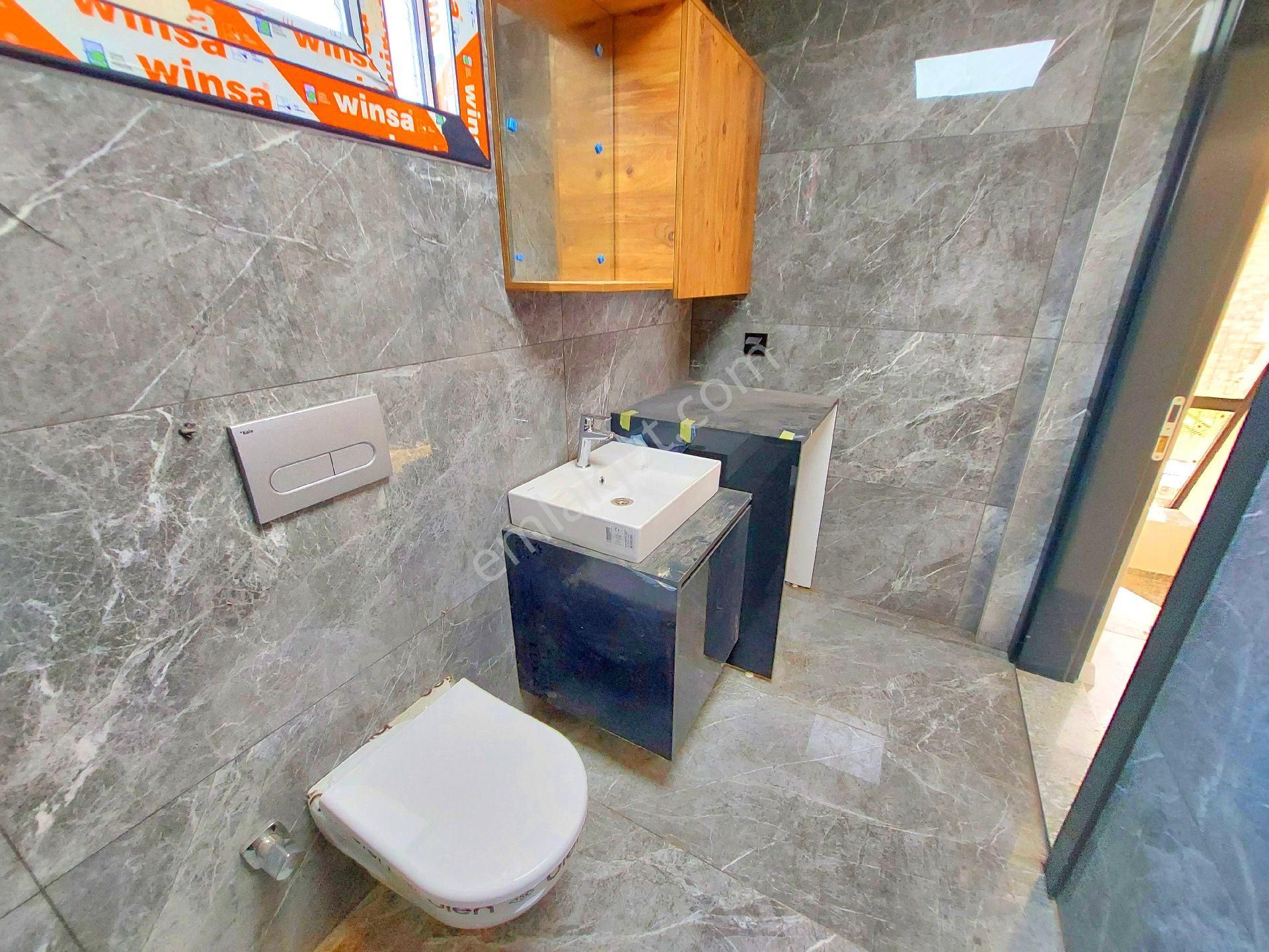 Davutlarda Özel Havuzlu Köşe Konumlu Tek Müstakil Geniş Bahçeli Sıfır Villa - Görsel 28