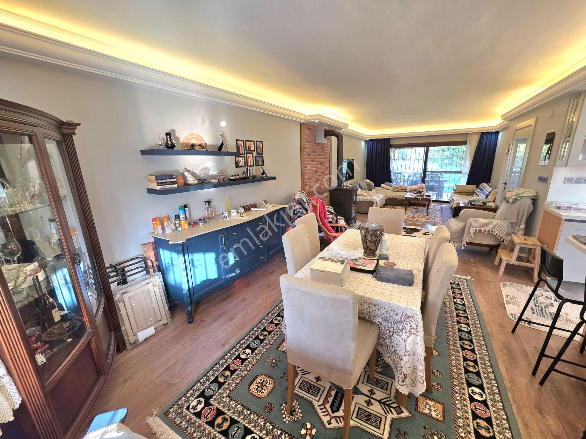 Denize Yakın Yolun Altı Masrafsız Satılık Villa - Görsel 22