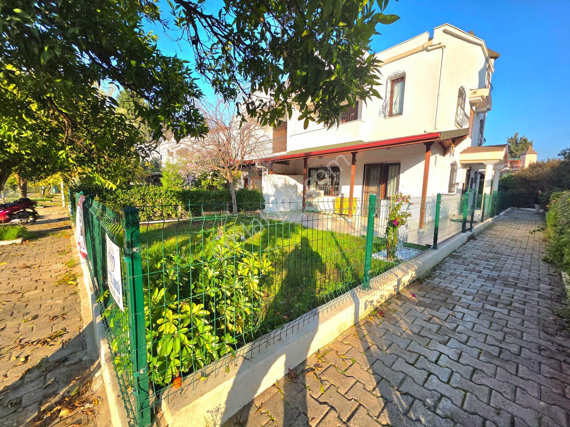 Denize Yakın Yolun Altı Masrafsız Satılık Villa - Görsel 7