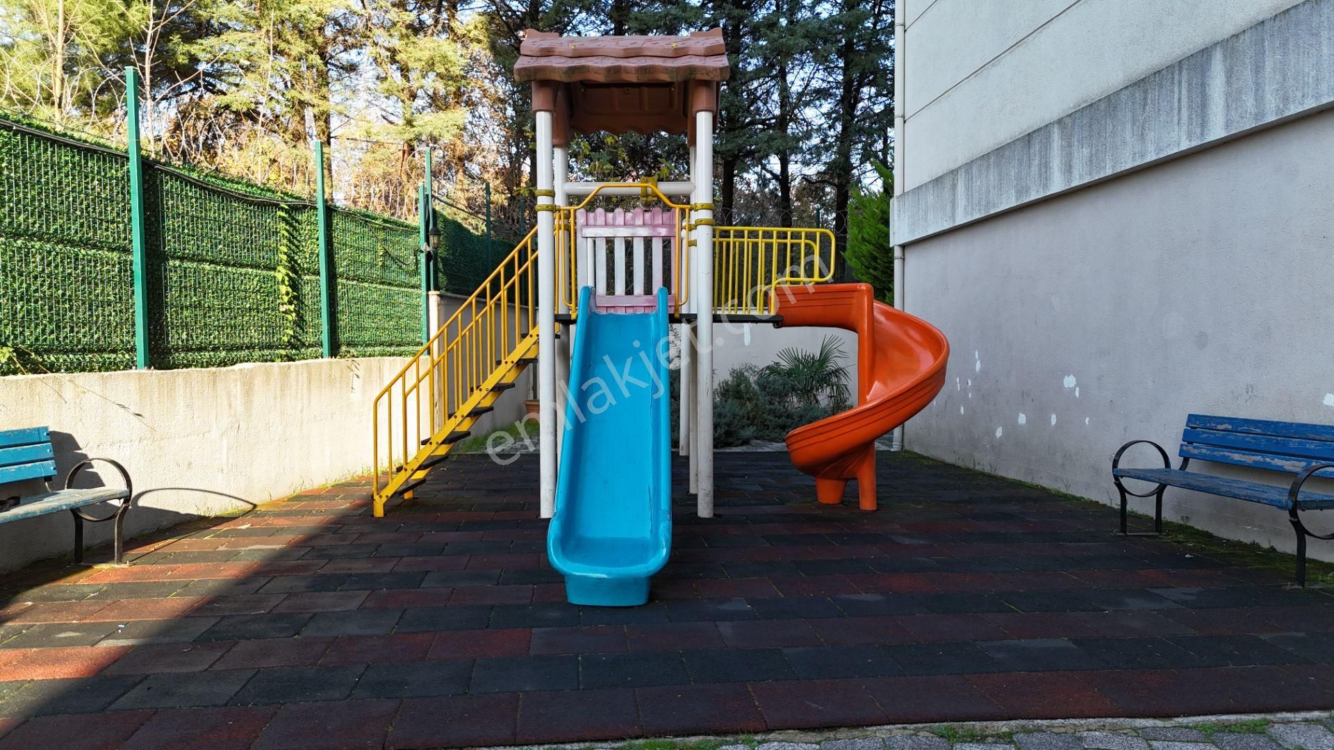 Çekmeköy Sıte Içı Mükemmel Dubleks Daıre - Görsel 18