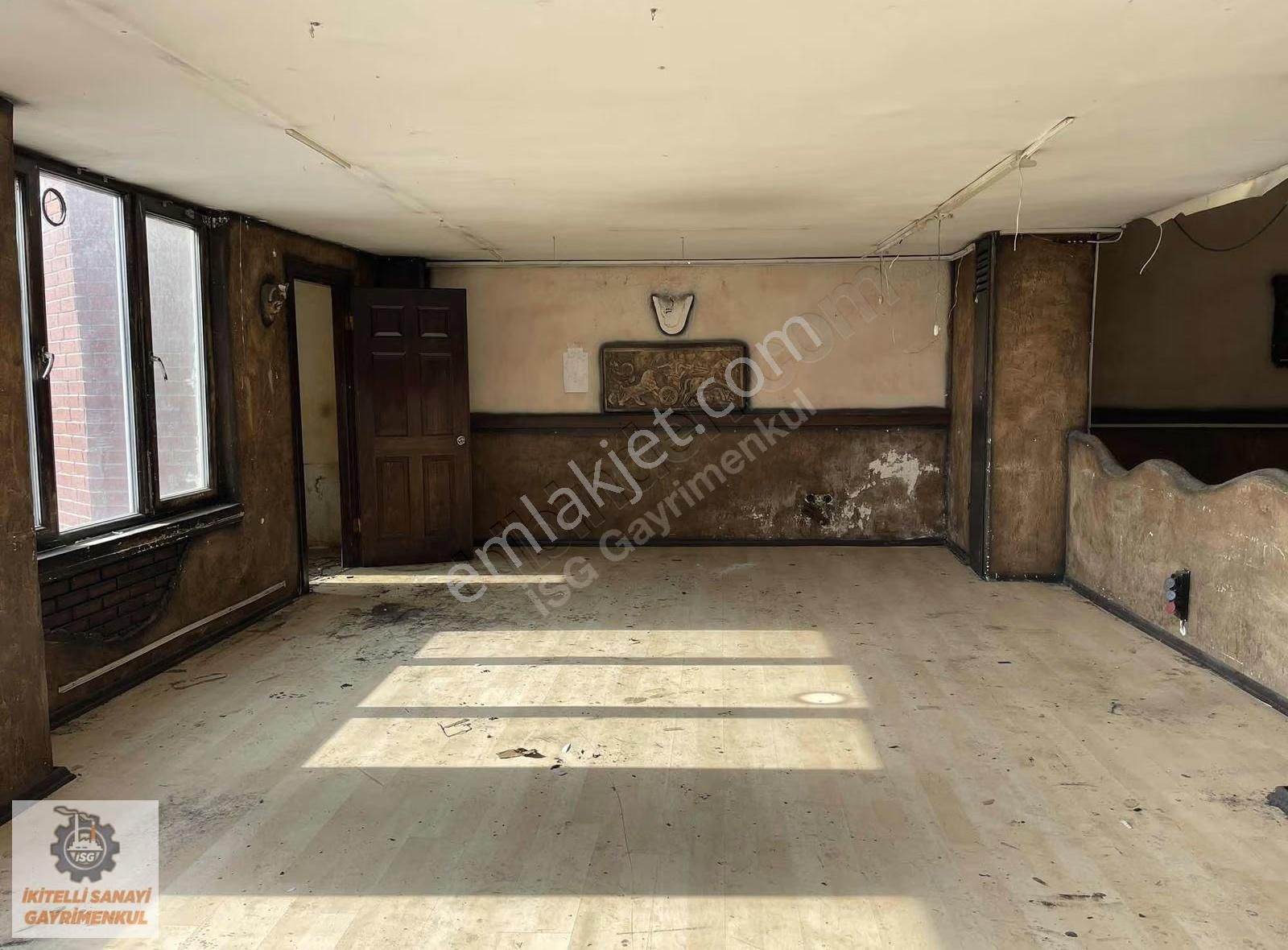 Aykosan Sanayi 2.kat Dış Cephe 150 M2 Satılık Dükkan - Görsel 3