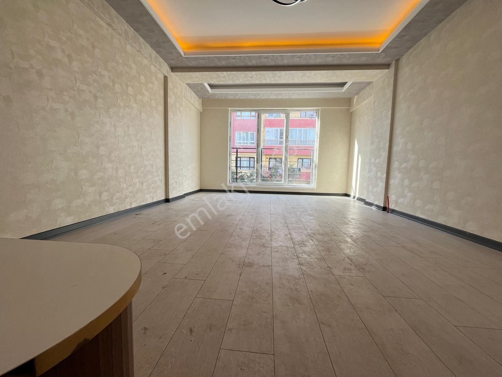 Altındağ - Beşikkaya Mah. 8.cadde Yak. Katta, Teras Balkonlu 3+1 Satılık Daire !!!