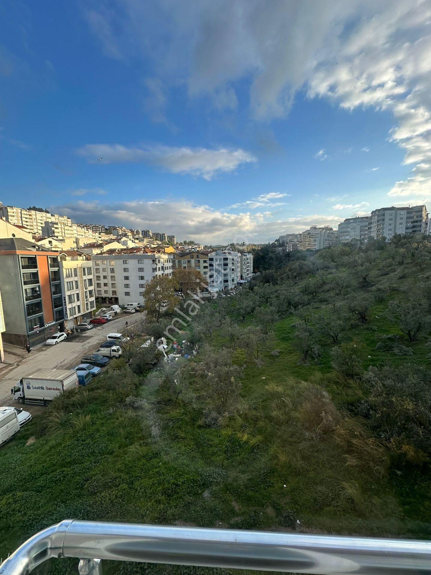Bursa Mudanya Burgaz Mah. Kiralık 2+1 115 M2 Daire Denize 300 M - Görsel 32