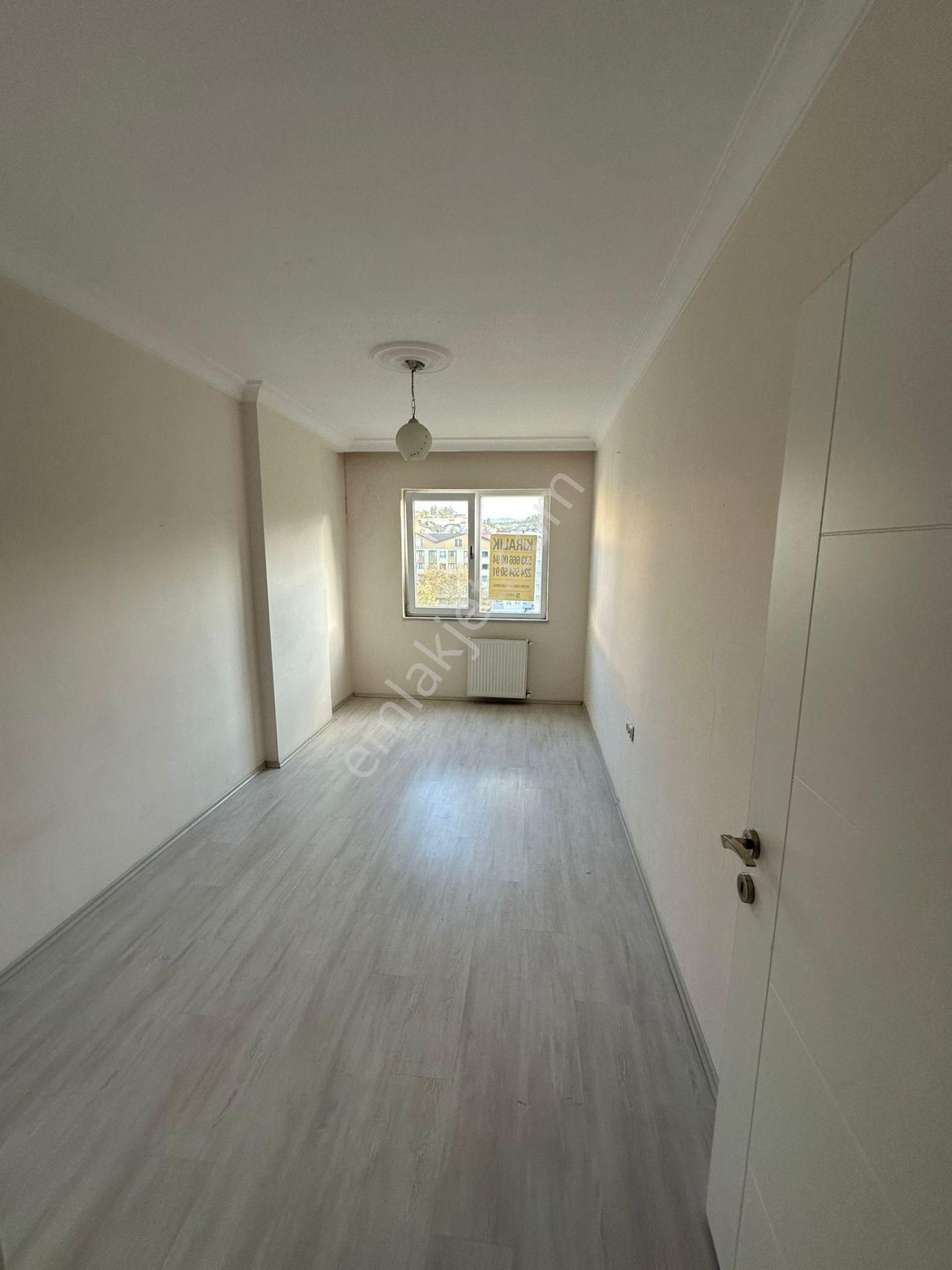 Bursa Mudanya Burgaz Mah. Kiralık 2+1 115 M2 Daire Denize 300 M - Görsel 17
