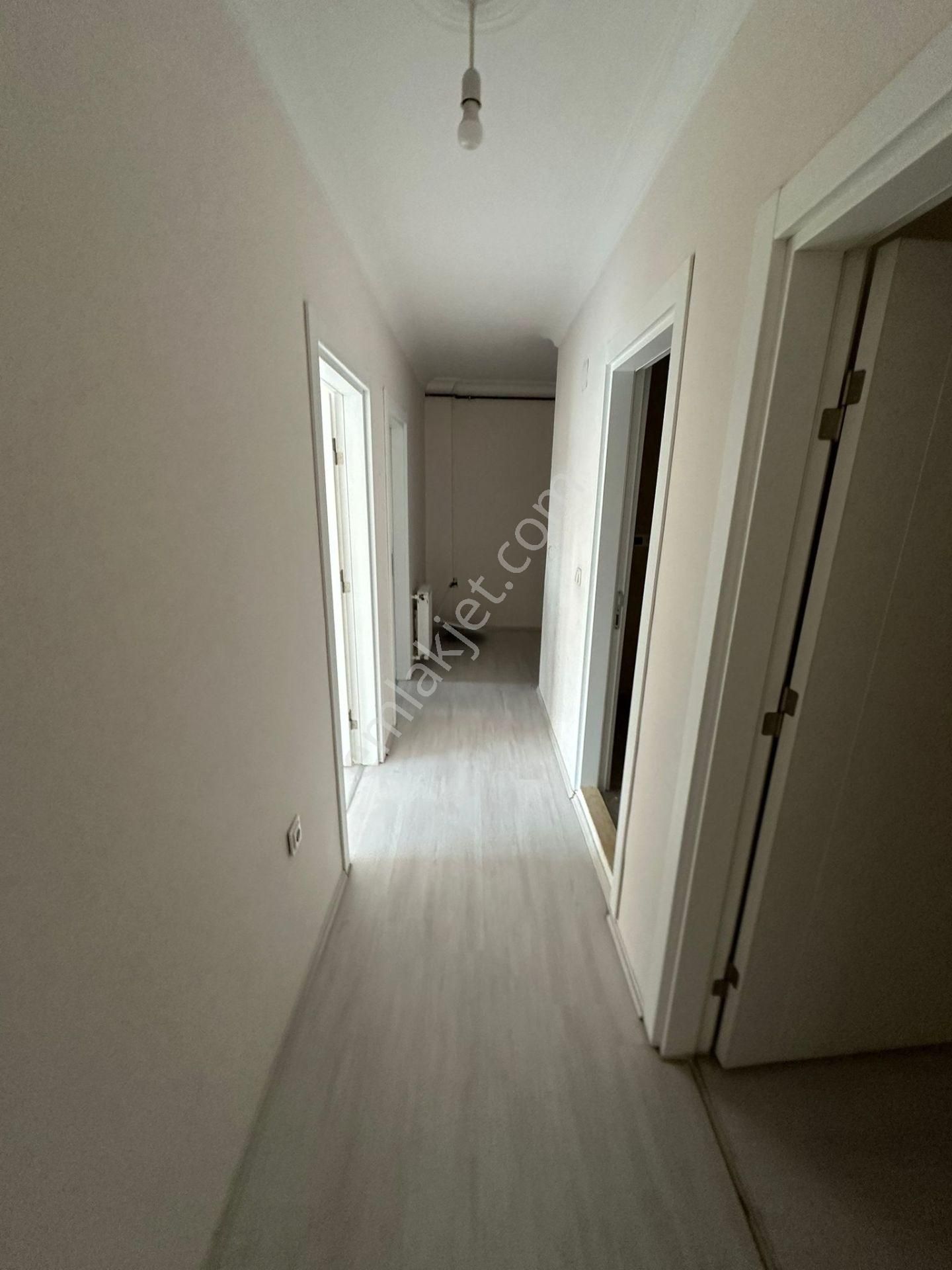 Bursa Mudanya Burgaz Mah. Kiralık 2+1 115 M2 Daire Denize 300 M - Görsel 30