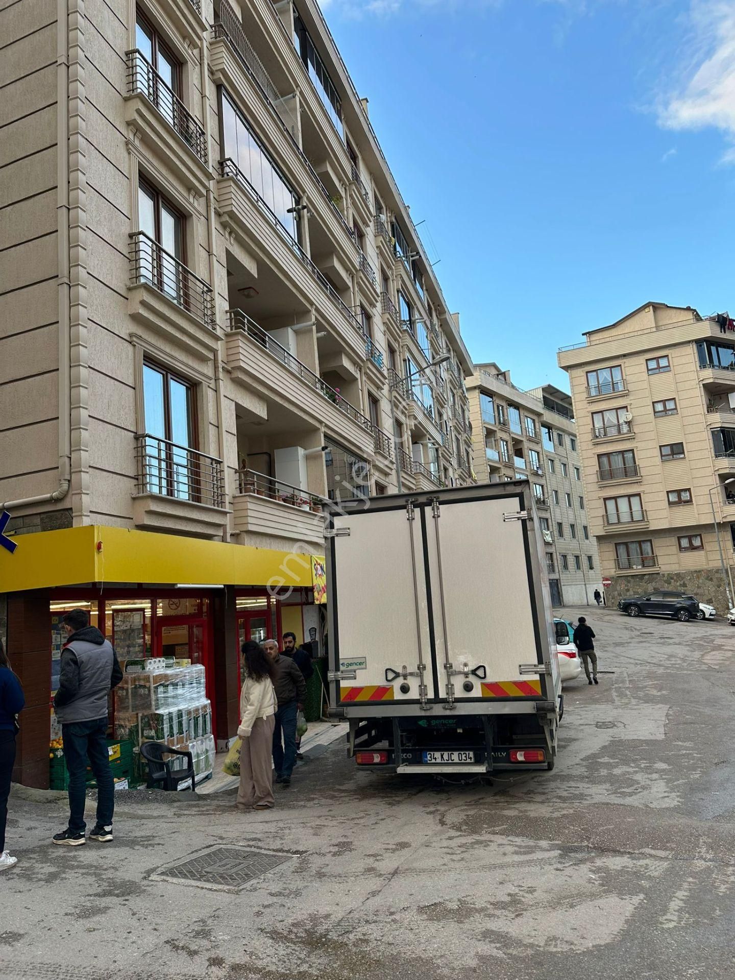 Bursa Mudanya Burgaz Mah. Kiralık 2+1 115 M2 Daire Denize 300 M - Görsel 4