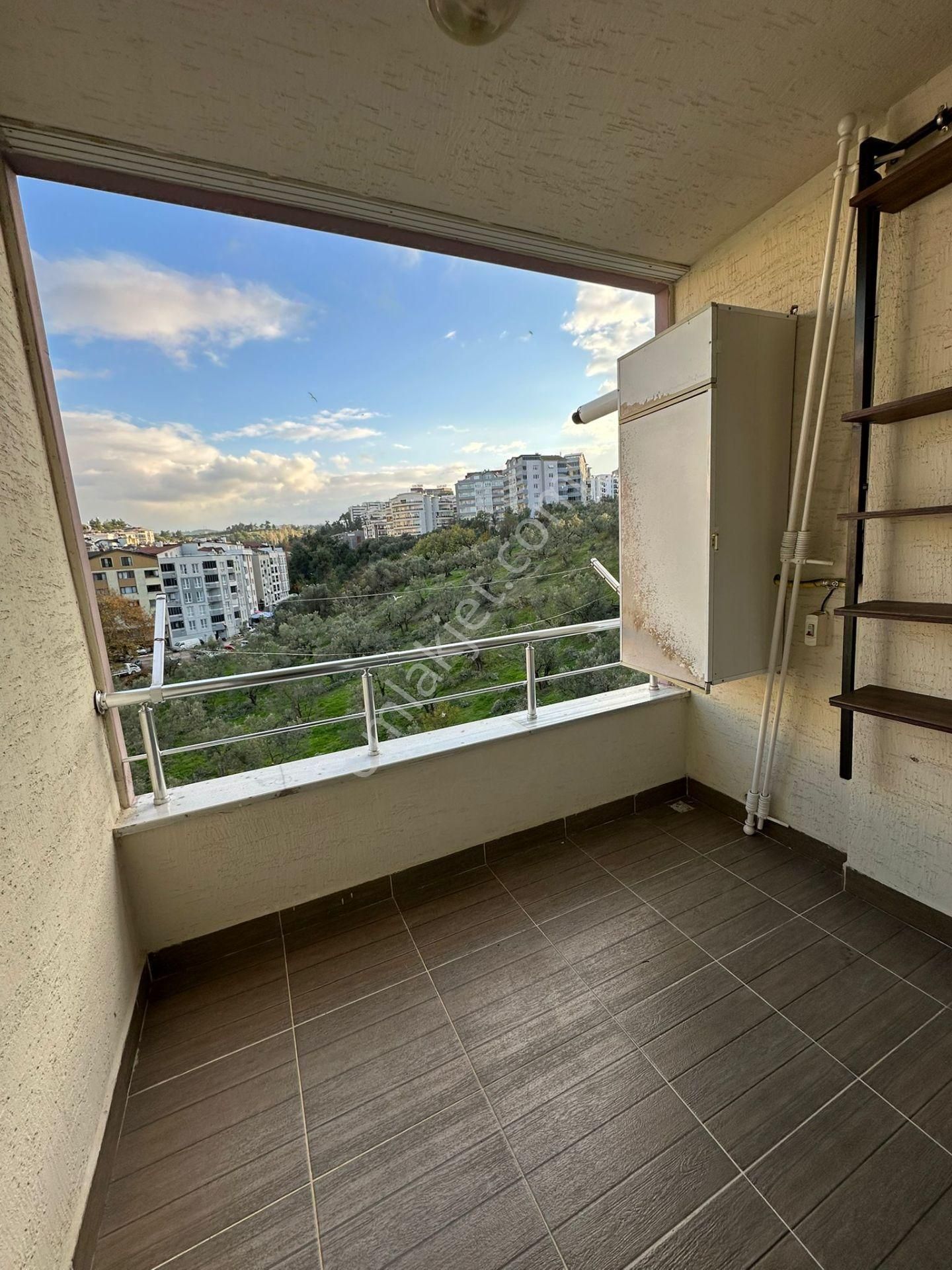 Bursa Mudanya Burgaz Mah. Kiralık 2+1 115 M2 Daire Denize 300 M - Görsel 26