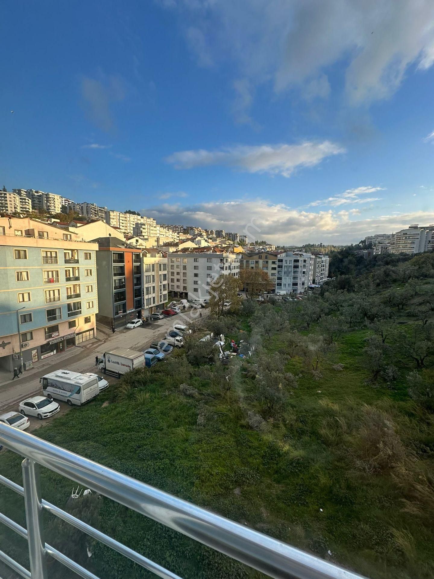 Bursa Mudanya Burgaz Mah. Kiralık 2+1 115 M2 Daire Denize 300 M - Görsel 27