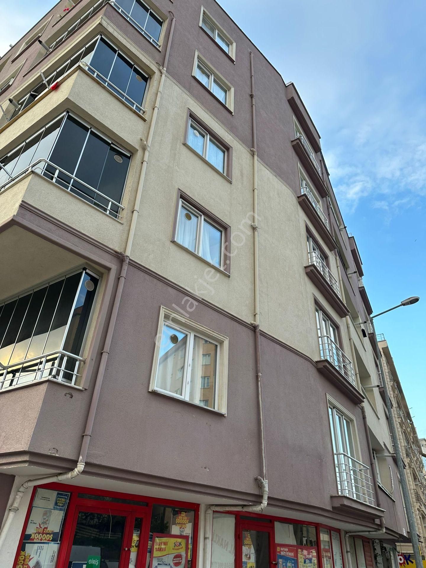 Bursa Mudanya Burgaz Mah. Kiralık 2+1 115 M2 Daire Denize 300 M