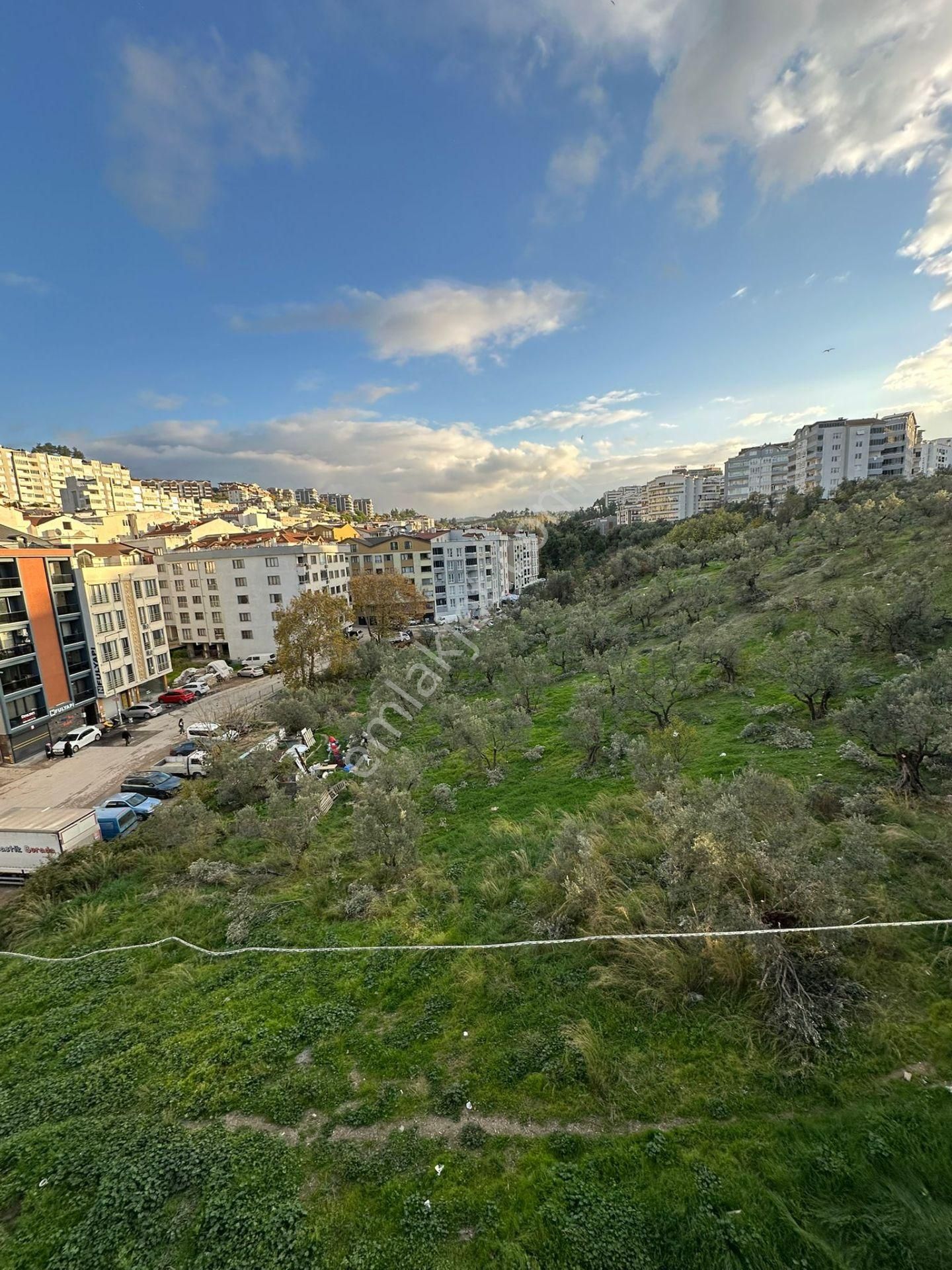 Bursa Mudanya Burgaz Mah. Kiralık 2+1 115 M2 Daire Denize 300 M - Görsel 16