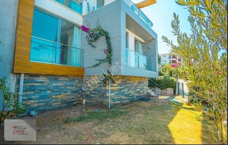 Adabükü Boğaziçin De Seba Solemar Sitesinde Satılık 3+1 Villa - Görsel 9