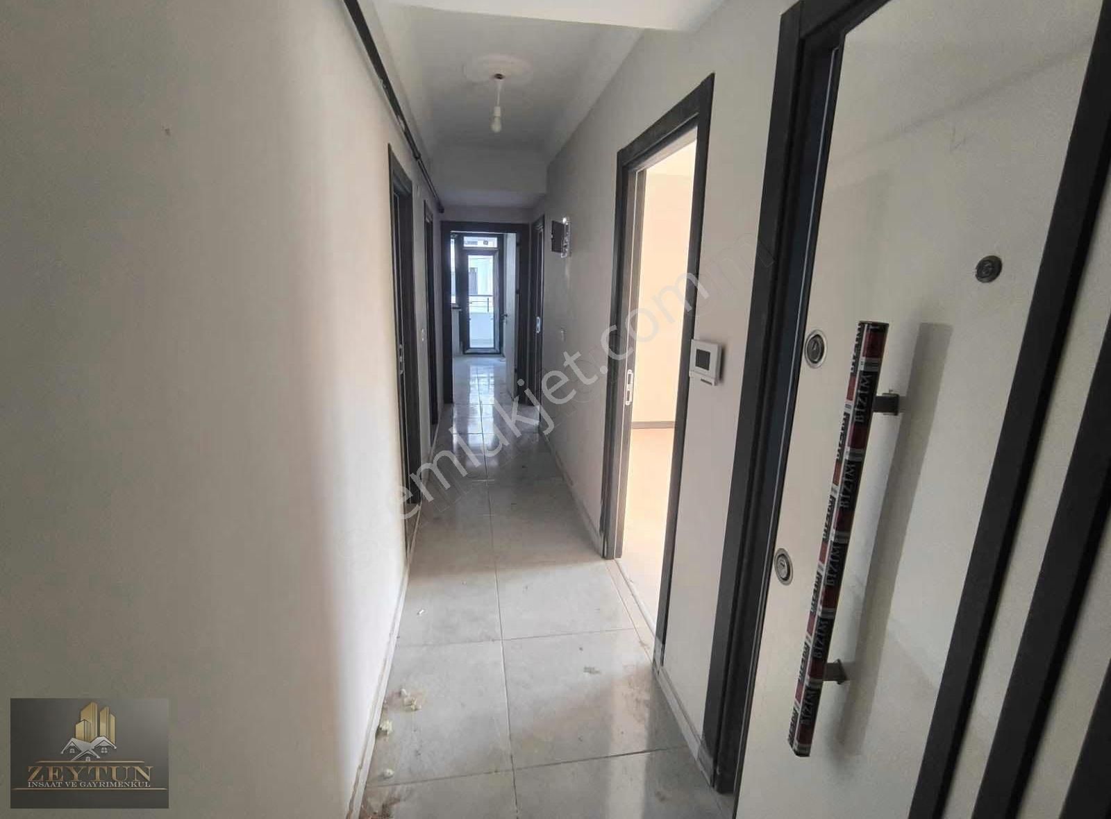 Avcılar Tahtakale 2+1 Ön Cephe Arakat Daire