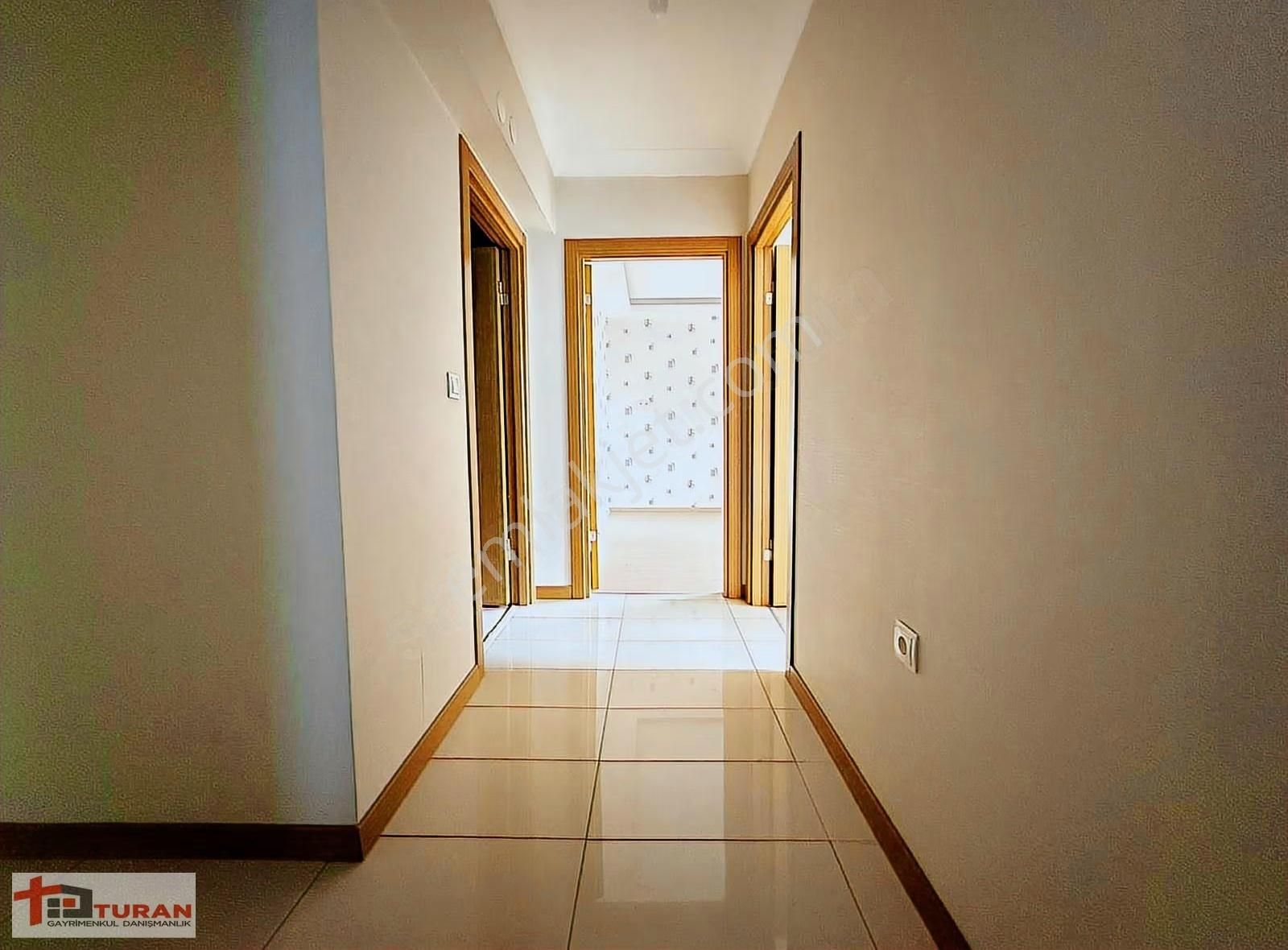 Kayalar'da Yerden Isıtmalı Full Yapılı 3+1 Kiralık Site Dairesi - Görsel 2