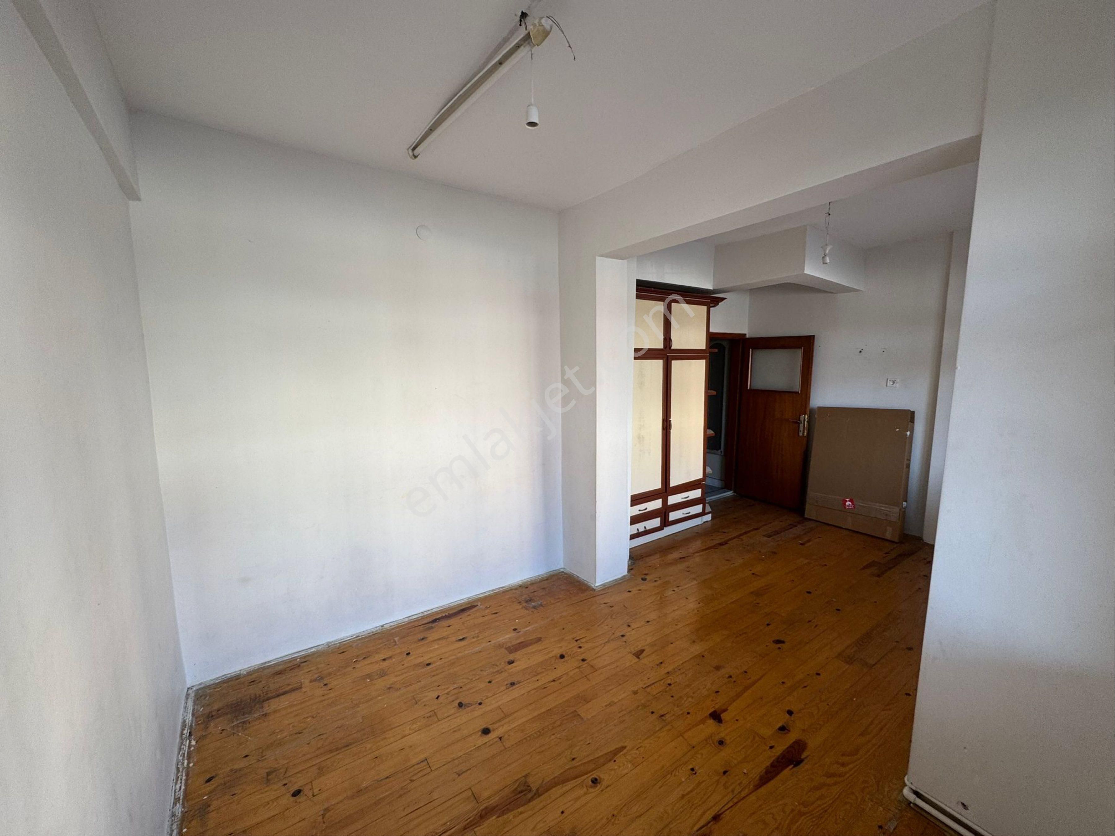 Mehmet Akif Mahallesi Satılık 4+1 Daire - Görsel 4