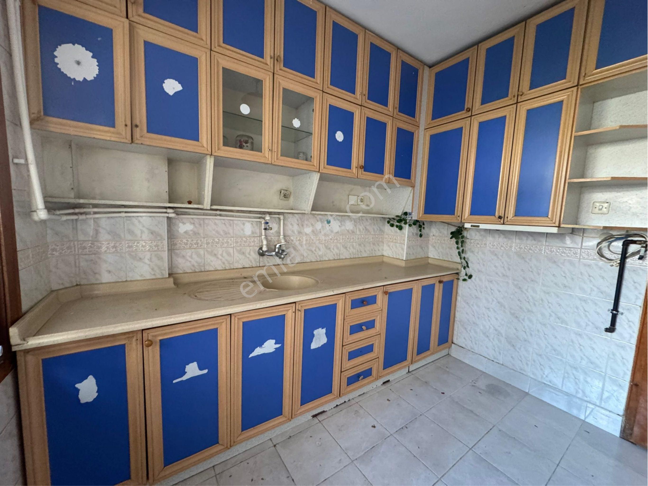 Mehmet Akif Mahallesi Satılık 4+1 Daire - Görsel 2